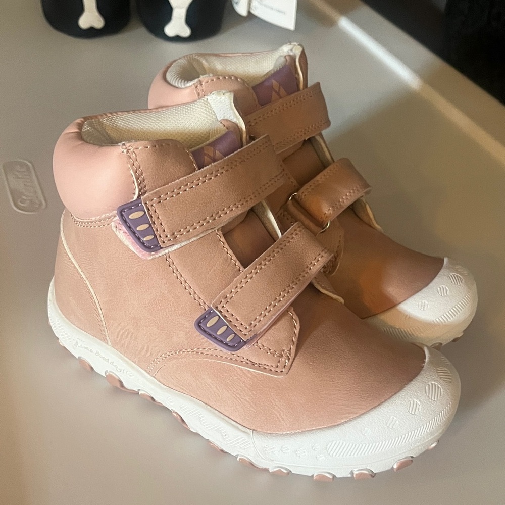 Mishansha Boots 🌸